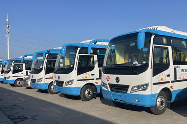 东风EQ6668LT6D1客车 24座中型巴士车 25座公交车中巴车
